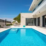 Hébergement de vacances Quentin *